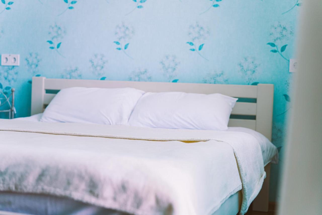 Hotel Tsvetok Odessa Extérieur photo