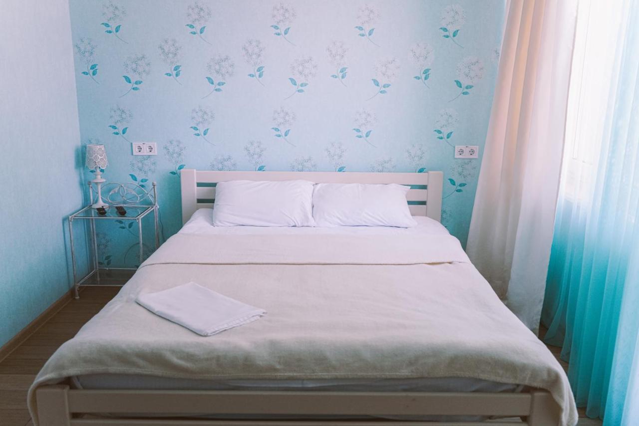 Hotel Tsvetok Odessa Extérieur photo
