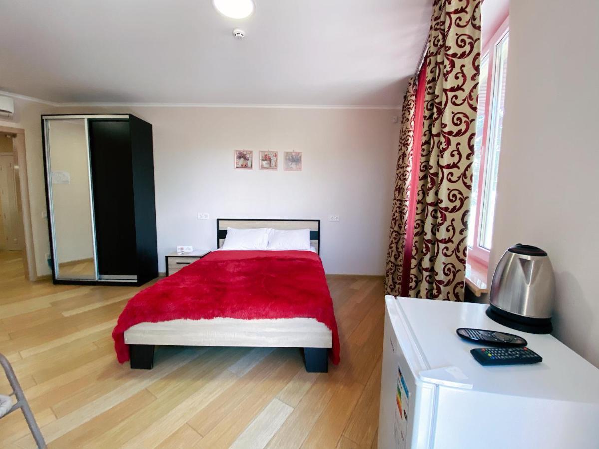 Hotel Tsvetok Odessa Extérieur photo