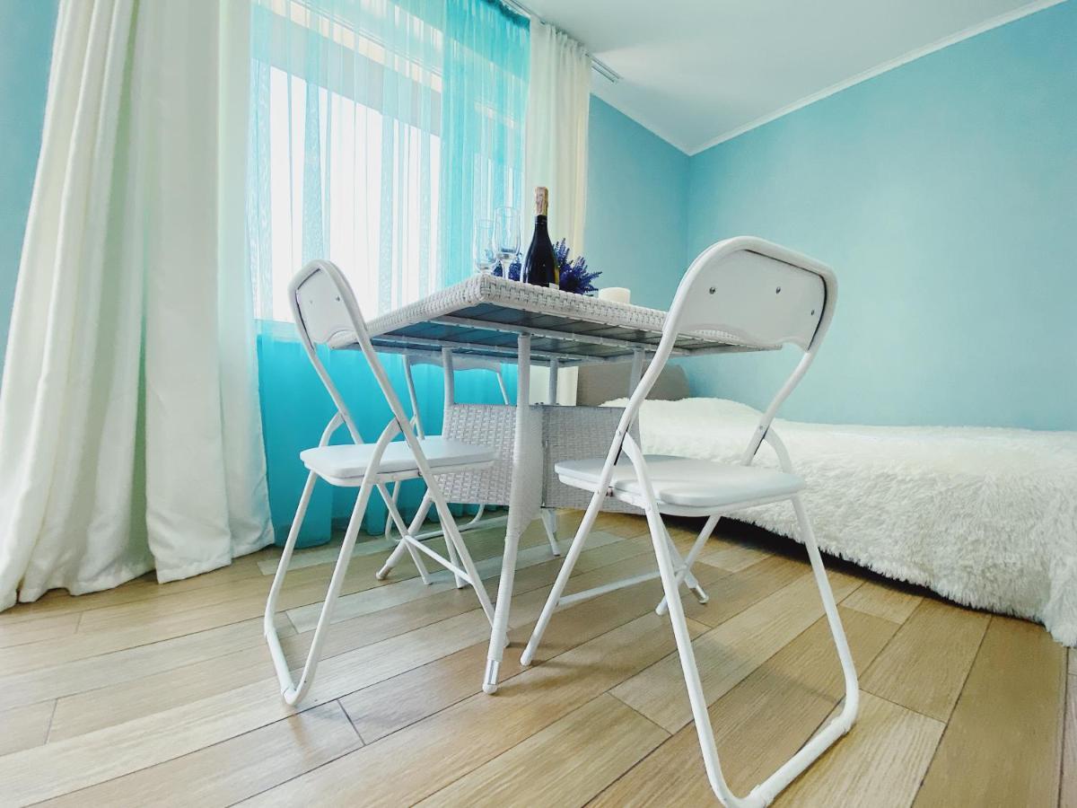 Hotel Tsvetok Odessa Extérieur photo