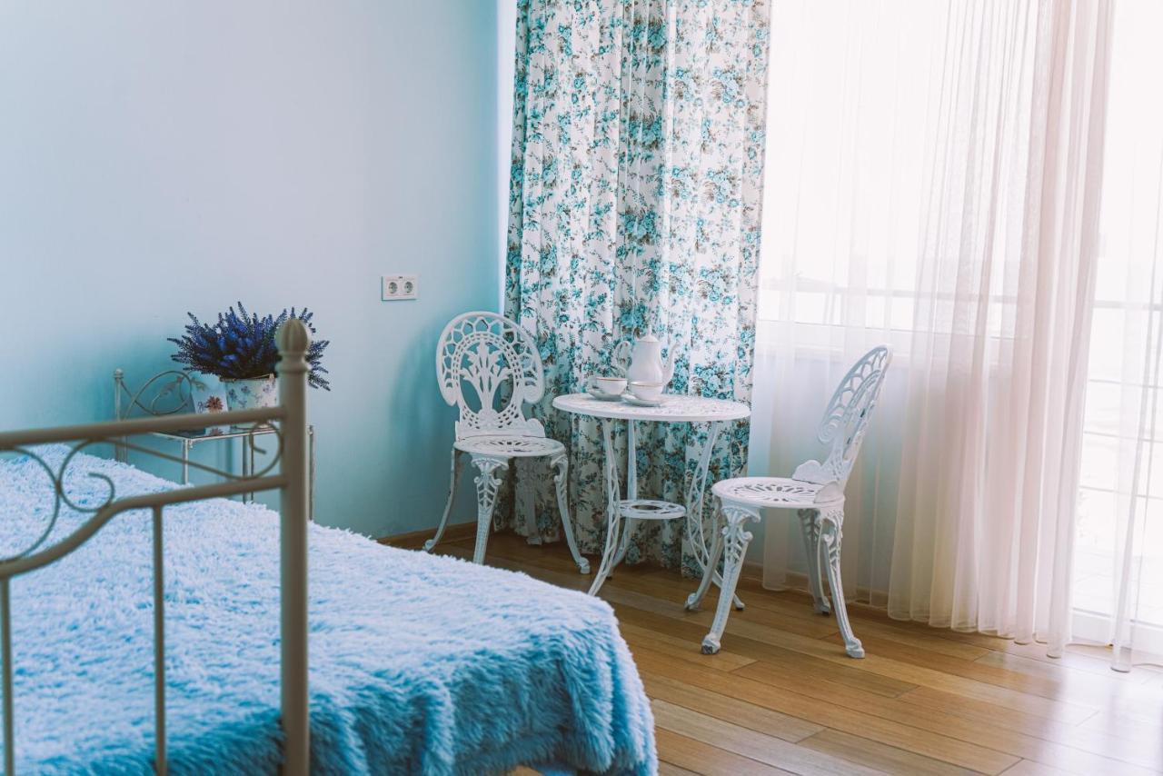 Hotel Tsvetok Odessa Extérieur photo