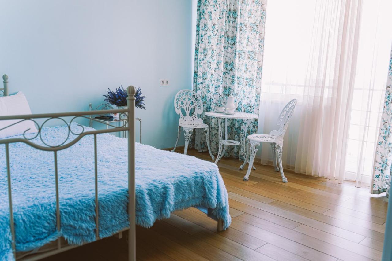 Hotel Tsvetok Odessa Extérieur photo